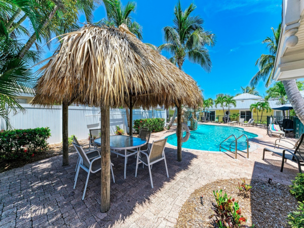Holmes Beach Vacation Rental- Pool Villa Near Beach One Block Beach
